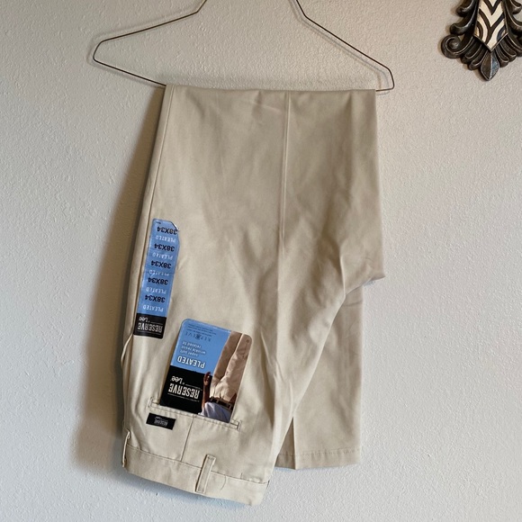 Lee Other - Men’s khakis